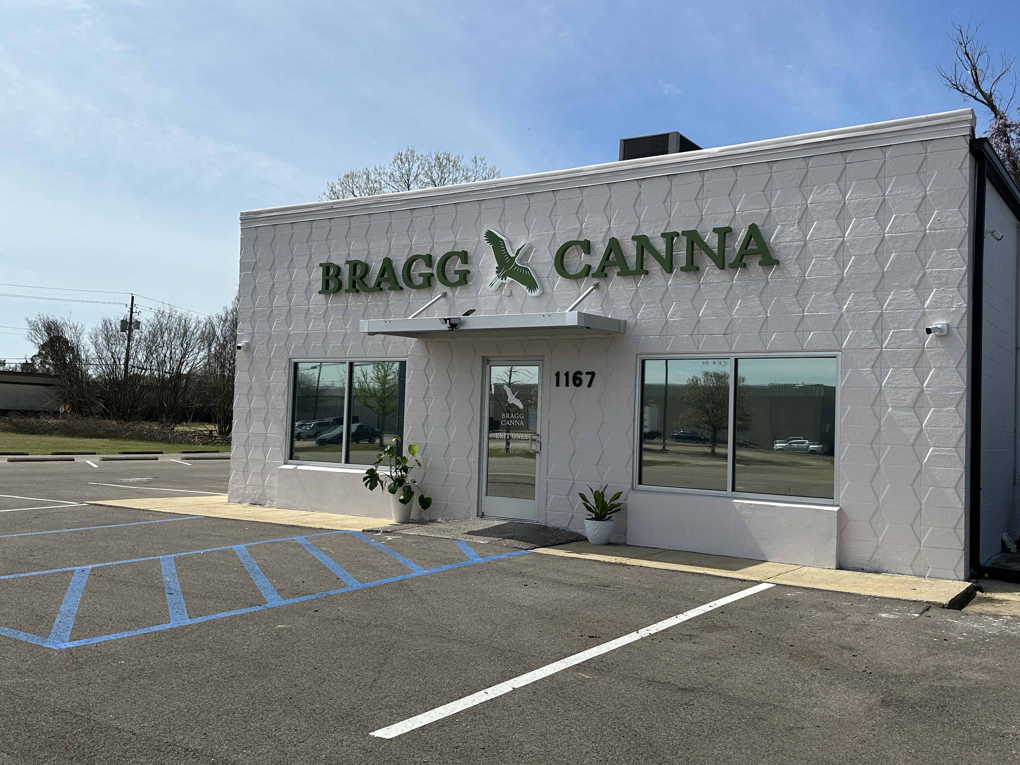Bragg Canna of Mississippi (Tupelo)