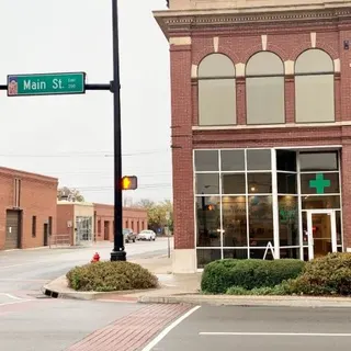 Green Buffalo - Downtown