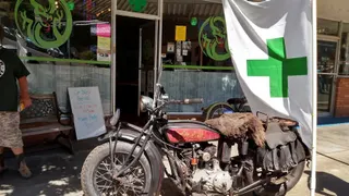 Green Dragon Herbal Clinic