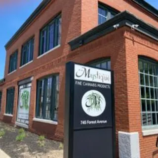 HighNorth Mystique of Maine - Portland - Forest Ave.
