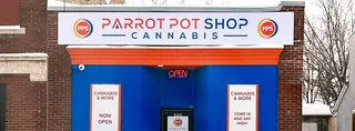 Parrot Pot Shop