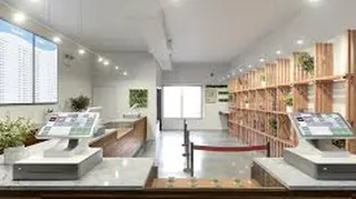 Toke House - 1500 James St S