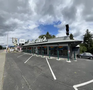 Uncle Ike's - Lake City